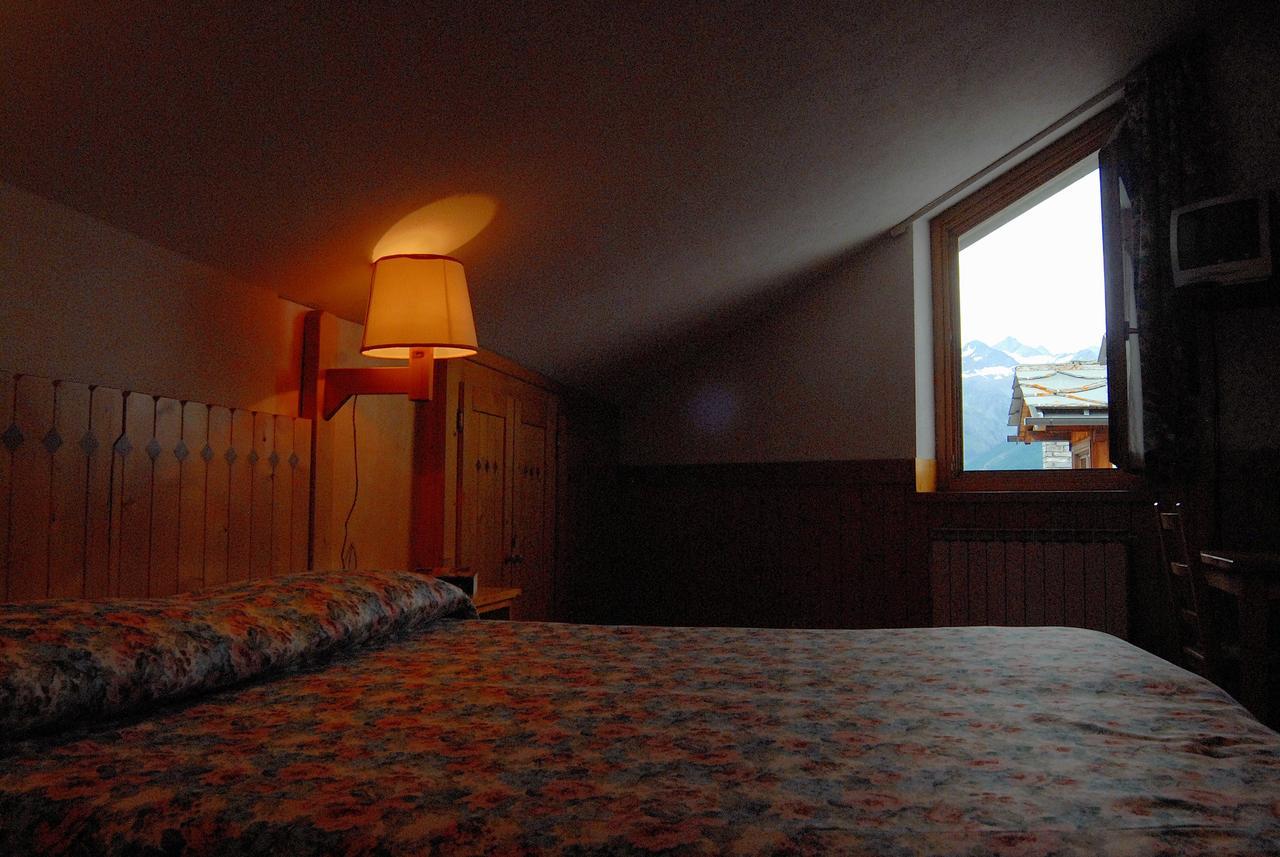 Hotel Locanda Grauson Cogne Exteriör bild
