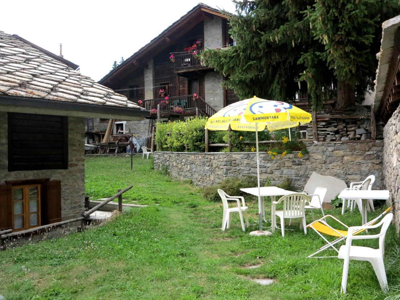 Hotel Locanda Grauson Cogne Exteriör bild
